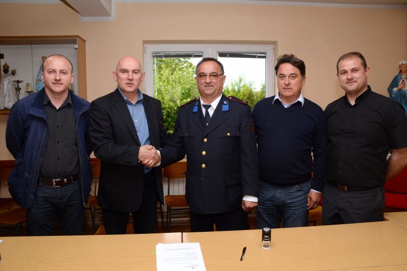 POTPISAN UGOVOR IZMEĐU OPĆINE GORNJA STUBICA I VATROGASNE ZAJEDNICE OPĆINE ZA NABAVU INSTRUMENATA PUHAČKOM ORKESTRU