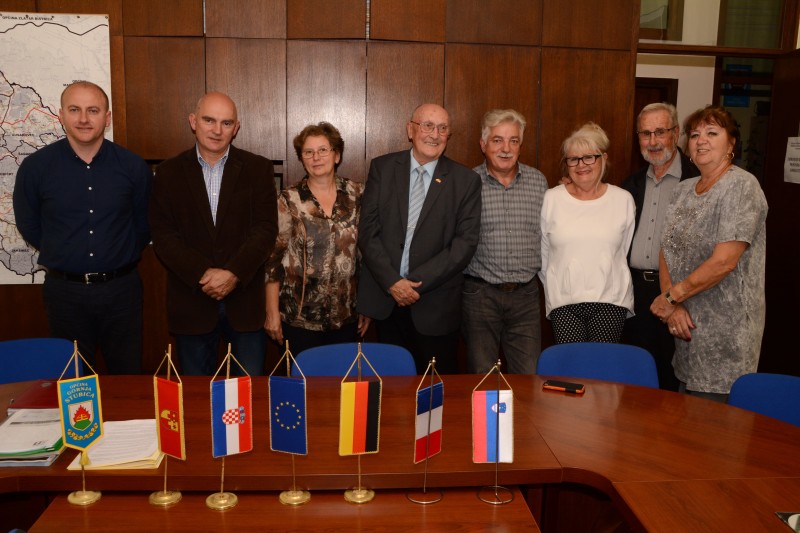 POSJET DELEGACIJE SLOVAČKOG GRADA SENICE GORNJOJ STUBICI