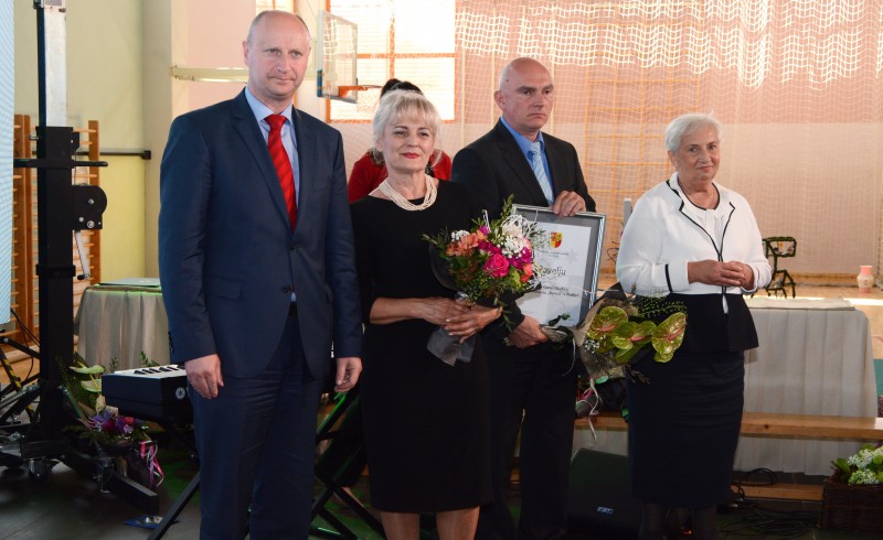 NA SVEČANOSTI POVODOM DANA KRAPINSKO – ZAGORSKE ŽUPANIJE OPĆINI GORNJA STUBICA DODIJELJENJA POVELJA KRAPINSKO-ZAGORSKE ŽUPANIJE ZA MANIFESTACIJU „SUSRETI ZA RUDIJA“