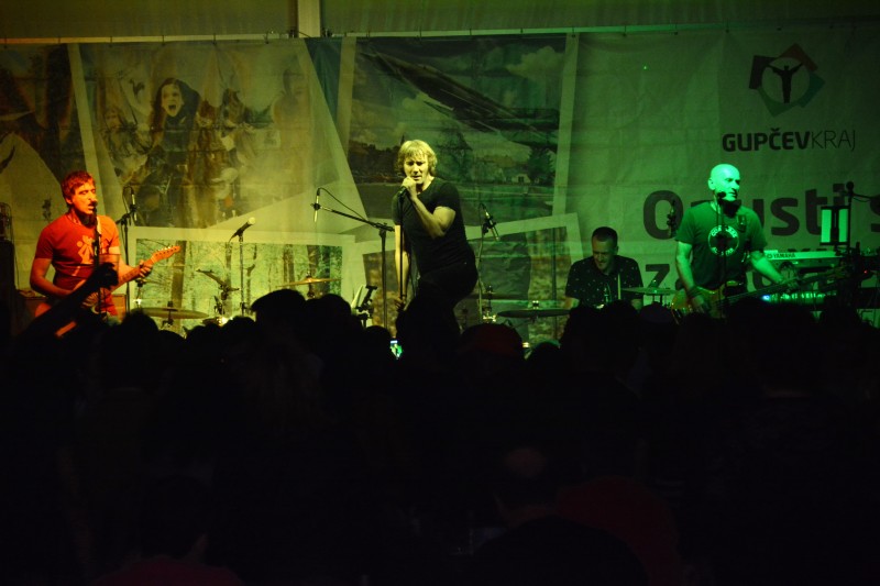 ODRŽAN KONCERT PSIHOMODO POPA U GORNJOJ STUBICI 