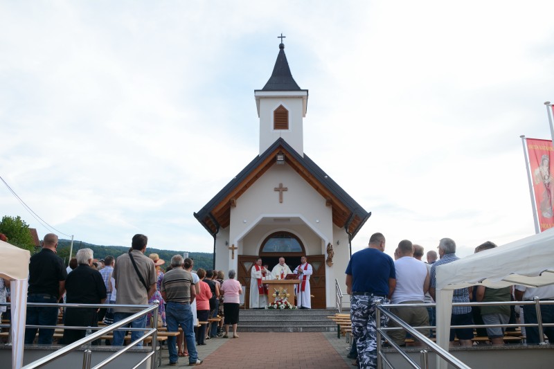 ODRŽANO TRADICIONALNO GODIŠNJE PROŠTENJE U JAKŠINCU KOD KAPELE SV. KATARINE 
