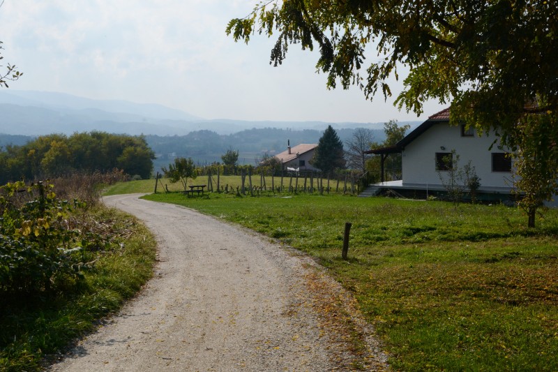 NASTAVLJENO JE ODRŽAVANJE OPĆINSKIH NERAZVRSTANIH CESTA NA PODRUČJU OPĆINE GORNJA STUBICA