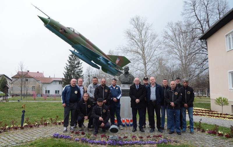 ODAVANJE POČASTI RUDOLFU PEREŠINU POVODOM NJEGOVOG ROĐENDANA