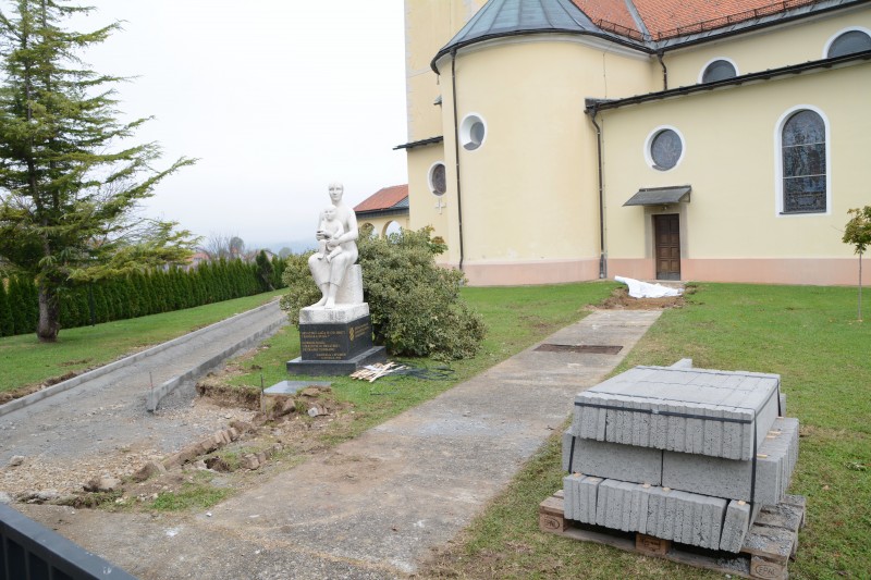 Započela rekonstrukcija prilaznih staza kod Župne crkve svetog Jurja u Gornjoj Stubici