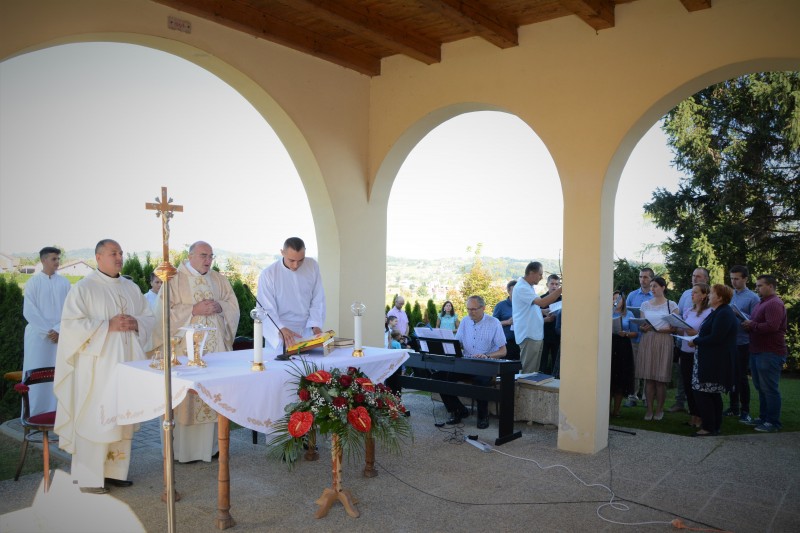 PROSLAVLJENO POSVETILO ŽUPNE CRKVE