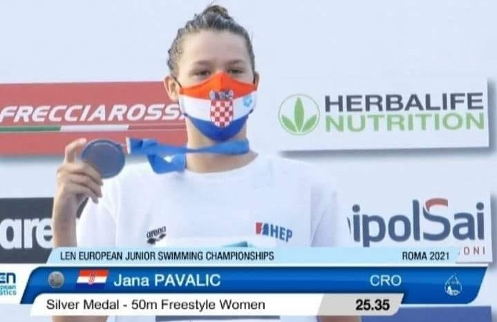 Jana Pavalić sa samo 14 godina postala juniorska viceprvakinja Europe na 50 metara slobodno