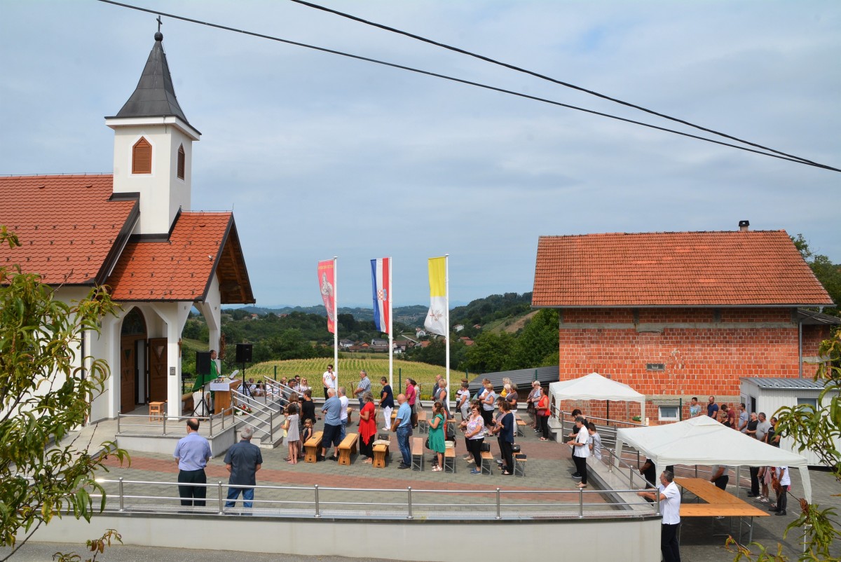 U JAKŠINCU ODRŽANO TRADICIONALNO GODIŠNJE PROŠTENJE 