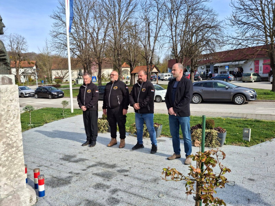 Navik on živi ki zgine pošteno: Povodom njegovog 68. rođendana odana počast Rudiju