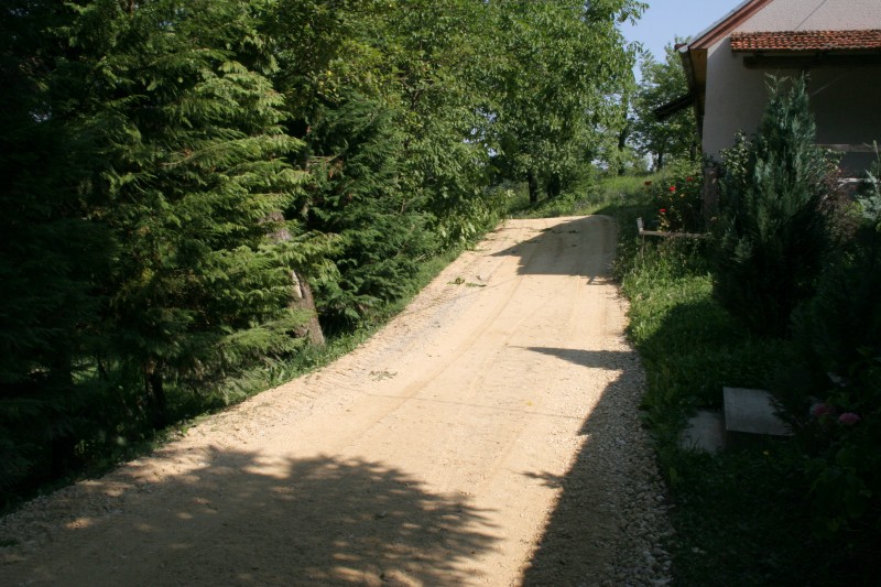 Održavanje nerazvrstanih cesta