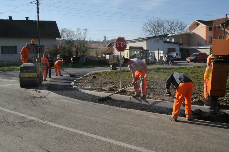 ZAVRŠETAK RADOVA NA LOKALNOJ CESTI L22093