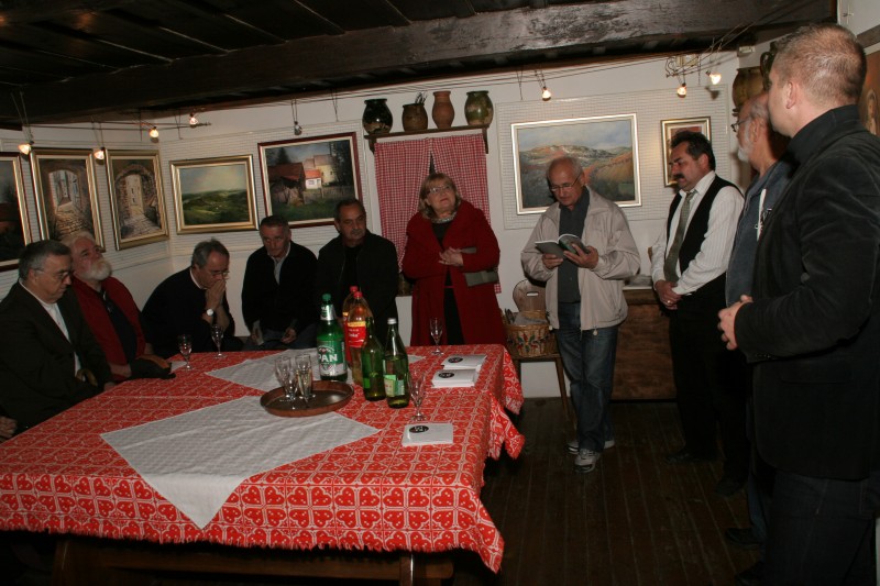 OTVORENA IZLOŽBA RADOVA ČLANOVA LIRA LIPE