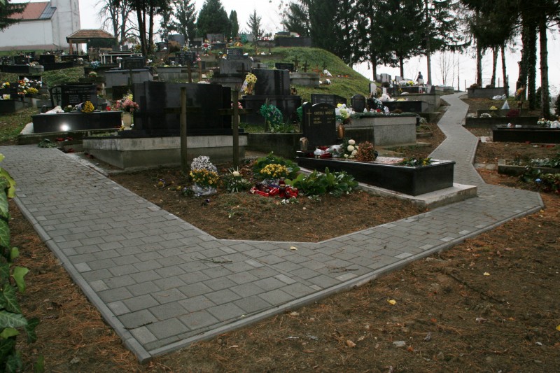 ZAVRŠENI RADOVI NA UREĐENJU MJESNOG GROBLJA U DUBOVCU