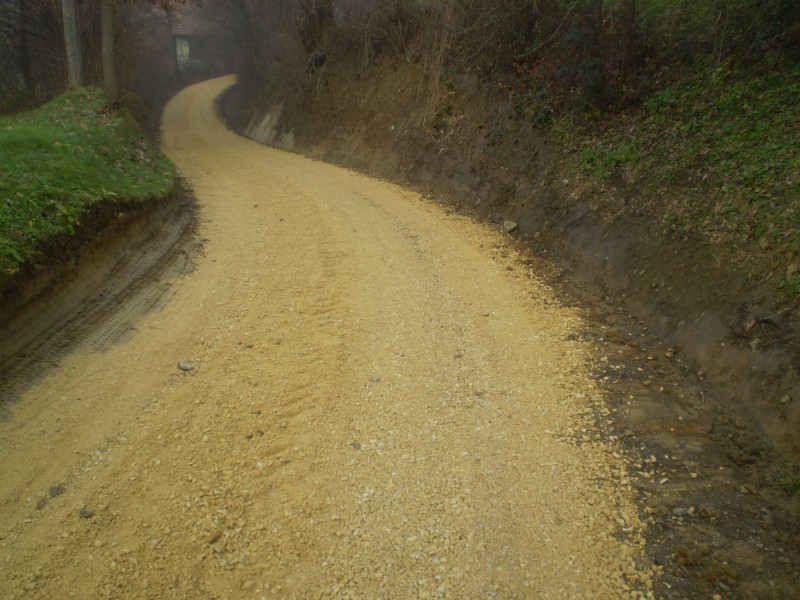 Nastavljeno održavanje nerazvrstanih cesta na području Općine Gornja Stubica