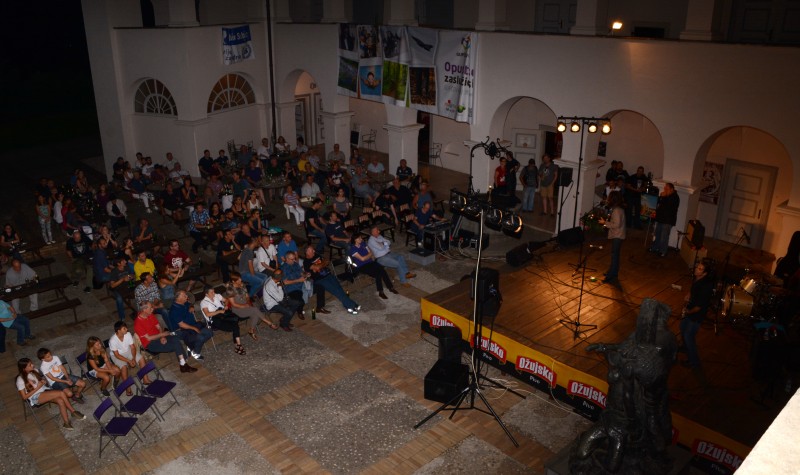 JEFF JENSEN U GORNJOJ STUBICI