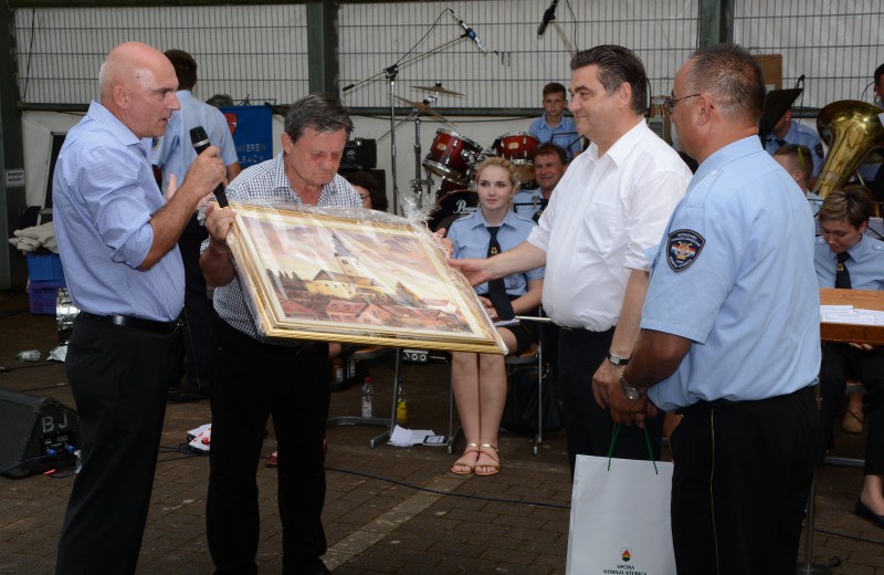 OPĆINSKA DELEGACIJA I ČLANOVI PUHAČKOG ORKESTRA VATROGASNE ZAJEDNICE OPĆINE GORNJA STUBICA U POSJETU ASCHAFFENBURGU I GAILBACHU U REPUBLICI NJEMAČKOJ