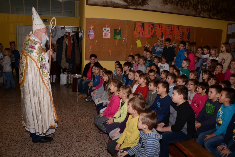 NIKOLINJE 2016. U OSNOVNOJ ŠKOLI MATIJE GUPCA U GORNJOJ STUBICI