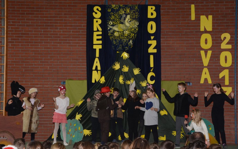 ODRŽANA ŠKOLSKA PRIREDBA U OSNOVNOJ ŠKOLI MATIJE GUPCA